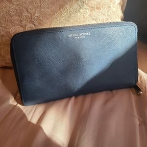 Henri Bendel West 57th Zip Around Wallet Continent